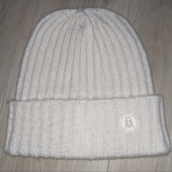 Steve Madden NWOT beanie winter hat ivory cream knit - Picture 1 of 9